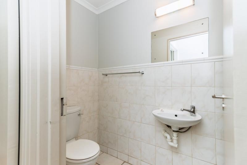 2 Bedroom Property for Sale in Cape Town City Centre Western Cape